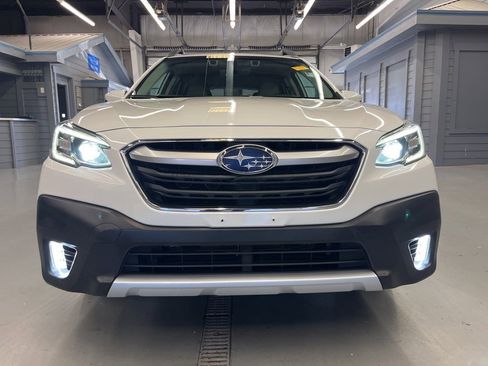 Used 2021 Subaru Outback Limited XT image 2