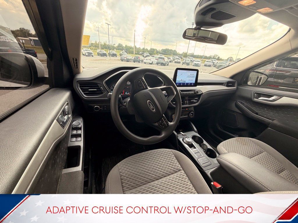 Used 2020 Ford Escape SE FWD image 9