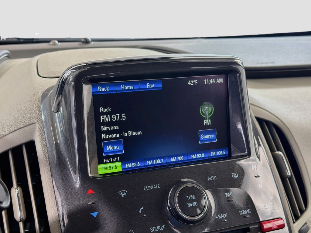 Used 2013 Chevrolet Volt Premium w/ Premium Trim Package FWD image 15