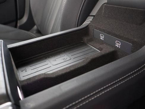 Used 2023 Audi A6 Premium Plus w/ Premium Plus Package image 5