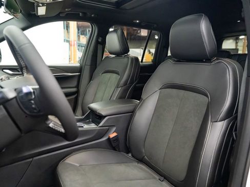 New 2026 Jeep Grand Cherokee 4WD image 24