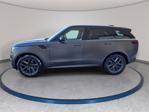 New 2026 Land Rover Range Rover Sport Dynamic SE image 8