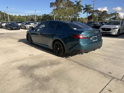 Used 2025 Toyota Camry SE FWD image 34