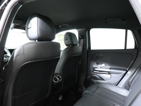 New 2025 Mercedes-Benz GLA 250 4MATIC image 27