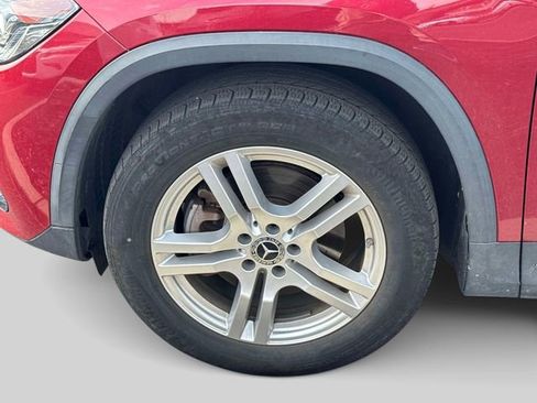 Used 2021 Mercedes-Benz GLA 250 4MATIC image 10