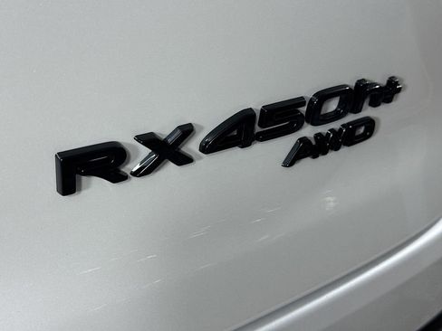 New 2026 Lexus RX 450h AWD image 22