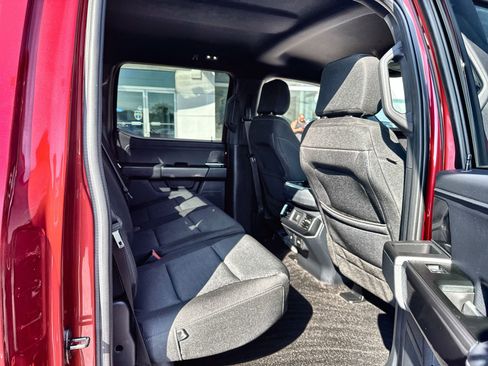 Used 2022 Ford F150 XLT w/ Equipment Group 302A High image 25