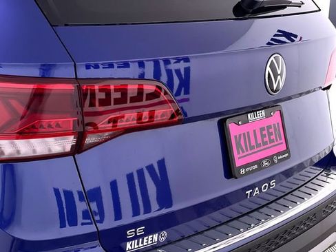 Used 2024 Volkswagen Taos SE image 24