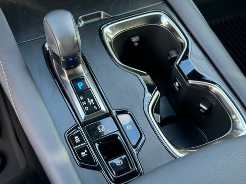 Used 2023 Lexus RX 350h w/ Accessory Package (Z1) image 29