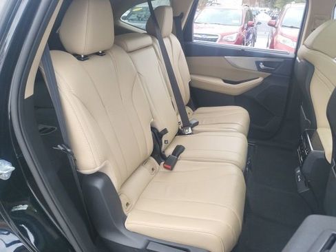 Used 2023 Acura MDX SH-AWD w/ Technology Package image 9