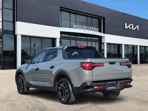 Used 2024 Hyundai Santa Cruz SEL image 6