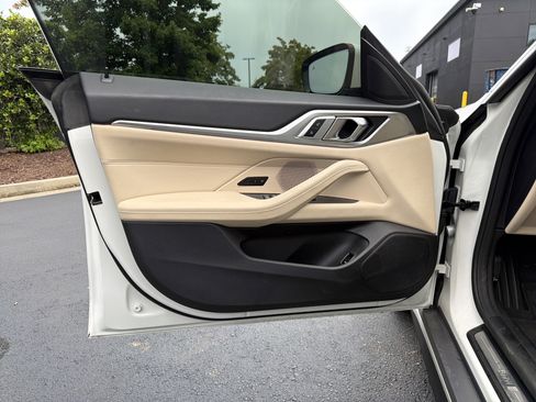 Used 2023 BMW i4 eDrive40 RWD image 21
