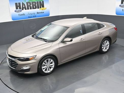 Used 2024 Chevrolet Malibu LT FWD image 23
