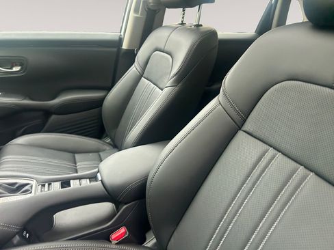 New 2026 Honda HR-V EX-L image 15