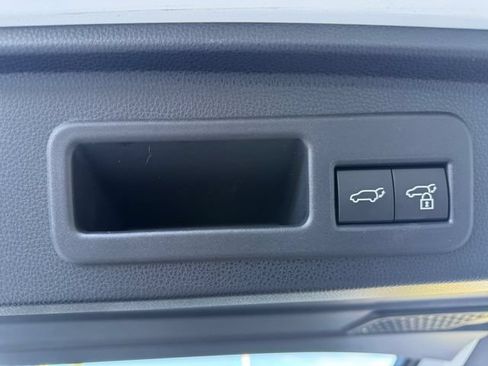 Used 2026 Toyota 4Runner TRD Off-Road Premium AWD/4WD image 28