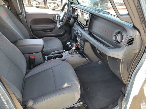 New 2026 Jeep Wrangler Unlimited Rubicon w/ Safety Group image 16