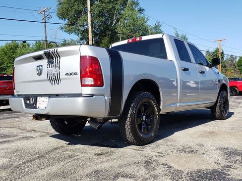 Used 2019 RAM 1500 Express AWD/4WD image 7