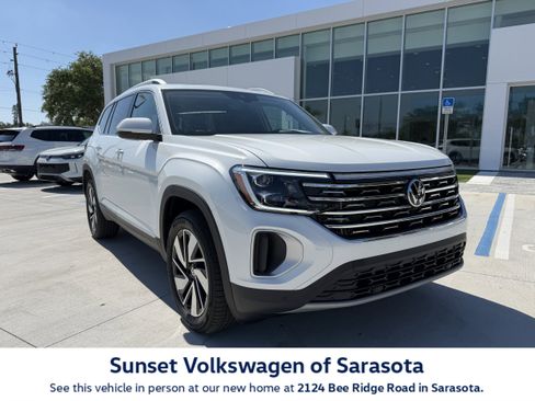 New 2026 Volkswagen Atlas SEL AWD/4WD image 1