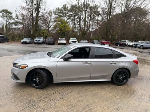 Used 2024 Honda Civic Sport image 6