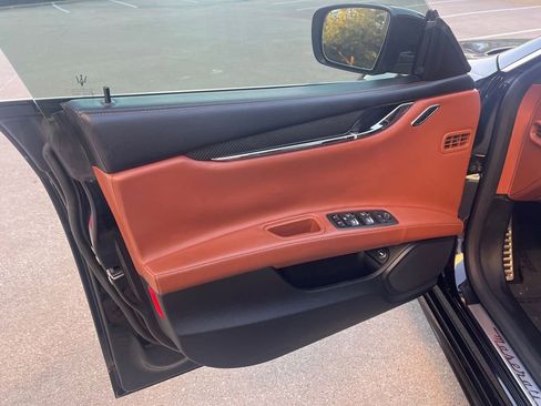 Used 2015 Maserati Quattroporte S Q4 image 12