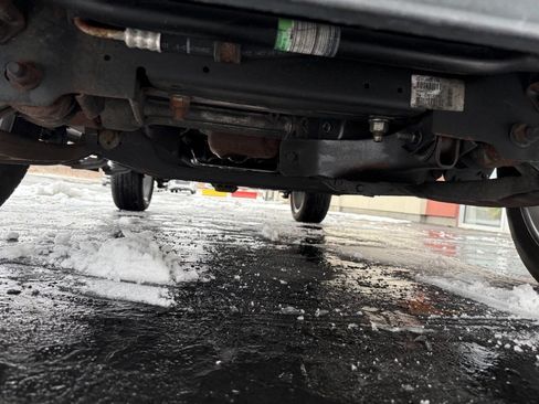 Used 2012 Jeep Liberty Limited Jet w/ Chrome Accents Group image 33