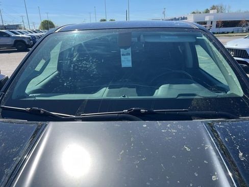 Used 2022 Chevrolet Colorado ZR2 image 15