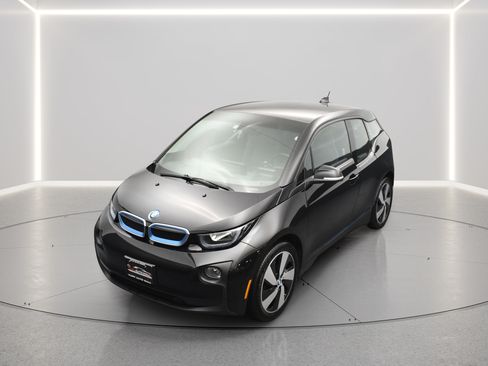 Used 2016 BMW i3 w/ Range Extender RWD image 18