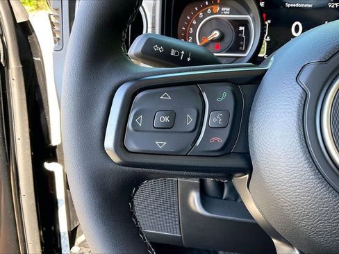 New 2026 Jeep Gladiator Sport image 27