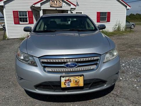 Used 2012 Ford Taurus Limited FWD image 3