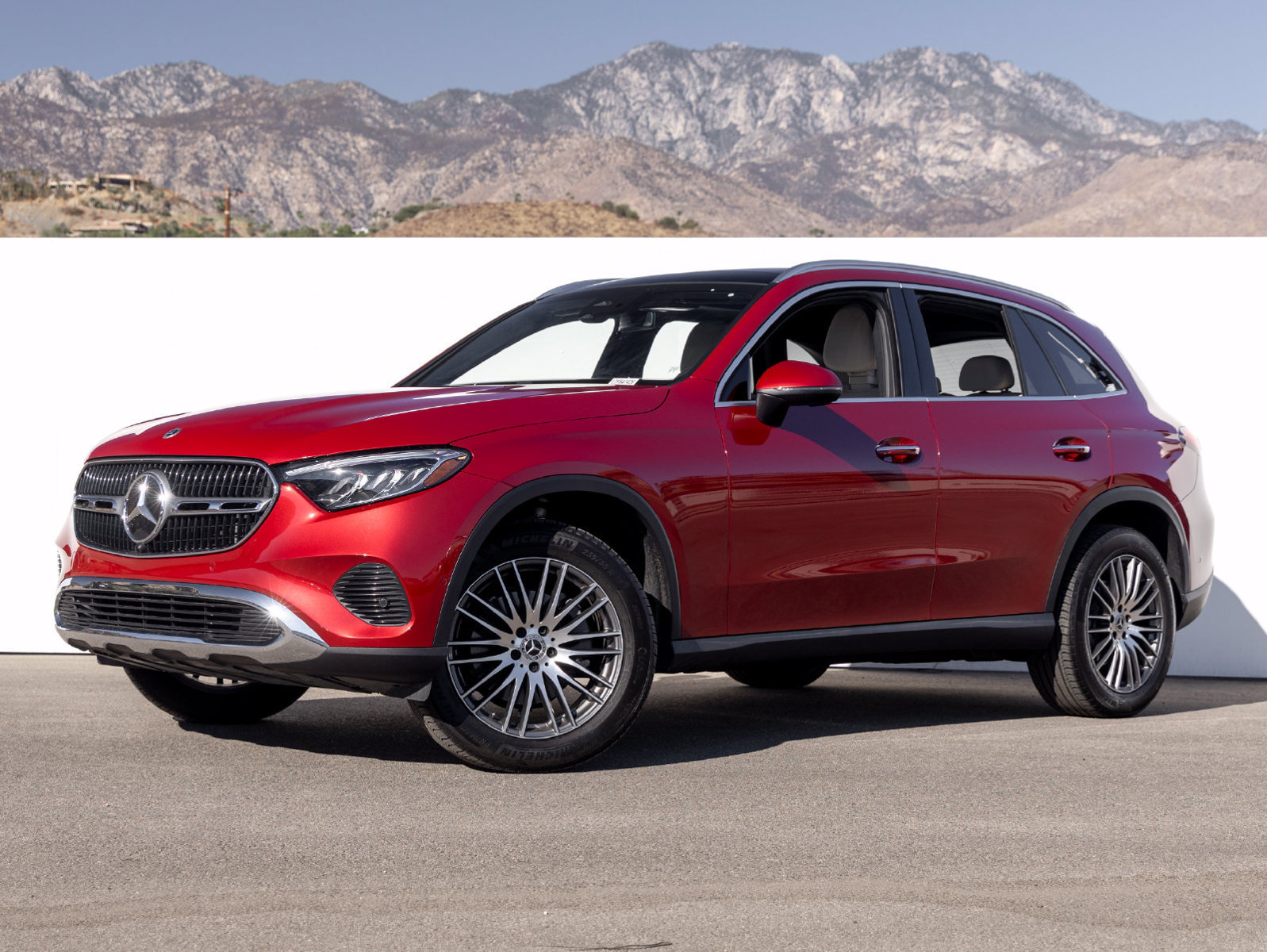 Certified 2026 Mercedes-Benz GLC 300 image 1