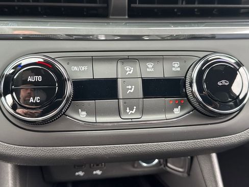New 2026 Buick Envista Sport Touring w/ Convenience I Package FWD image 20
