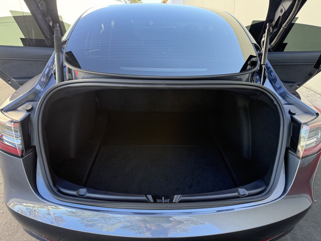 Used 2023 Tesla Model 3 Standard Range RWD image 18