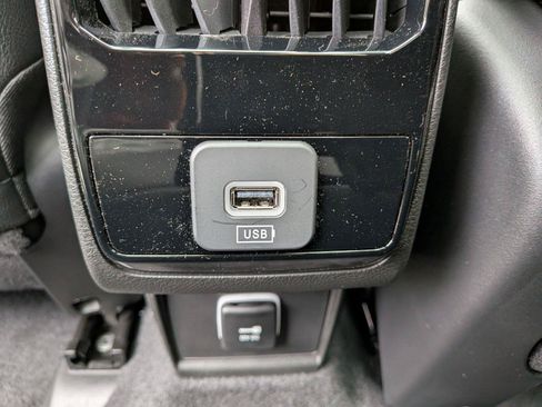 New 2026 Jeep Compass Limited w/ Sun, Sound & Navigation Group AWD/4WD image 29
