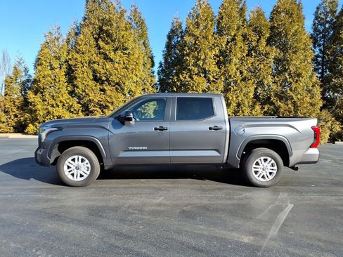 Used 2025 Toyota Tundra SR5 w/ SR5 Convenience Package image 6