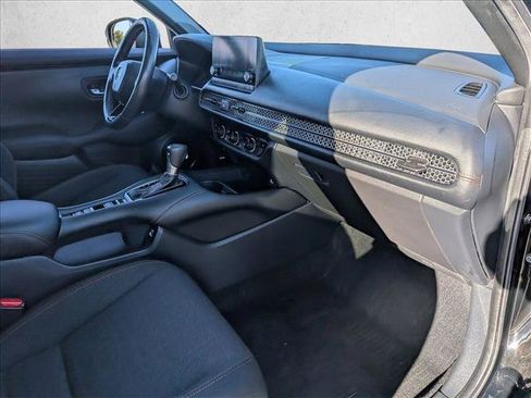 Used 2023 Honda HR-V Sport image 26