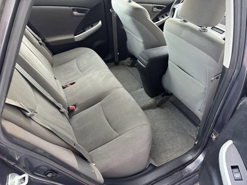 Used 2013 Toyota Prius Two image 38