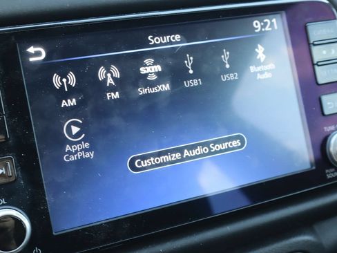 Used 2023 Nissan Kicks SR FWD image 8