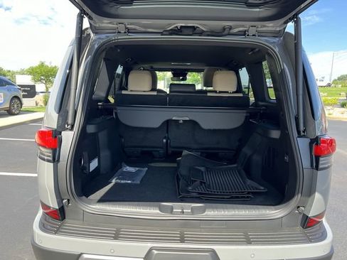Certified 2025 Lexus GX 550 AWD/4WD image 22