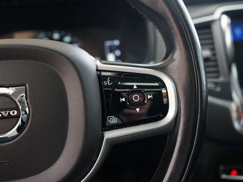 Used 2019 Volvo XC90 T5 Momentum w/ Protection Package image 34