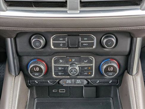 Used 2021 Chevrolet Tahoe Z71 image 14