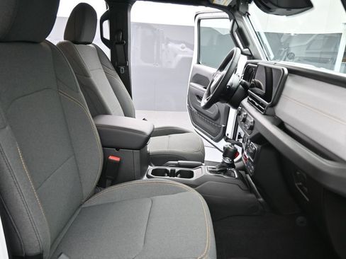 New 2026 Jeep Gladiator Willys image 27