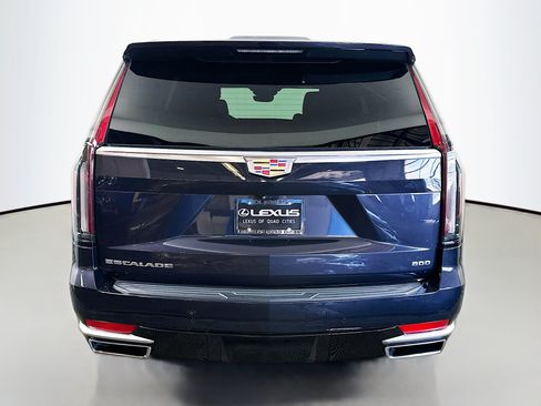 Used 2023 Cadillac Escalade Premium Luxury w/ Performance Package AWD/4WD image 6