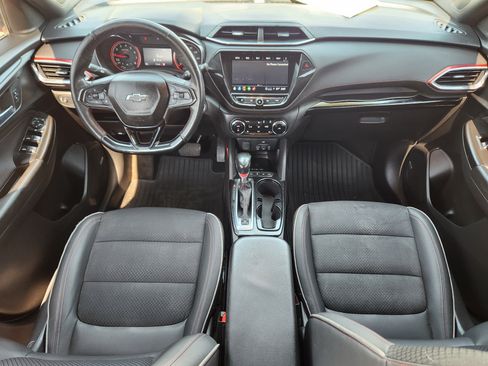 Used 2022 Chevrolet TrailBlazer RS w/ Technology Package AWD/4WD image 20
