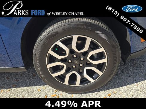 Certified 2023 Ford Maverick Lariat image 30