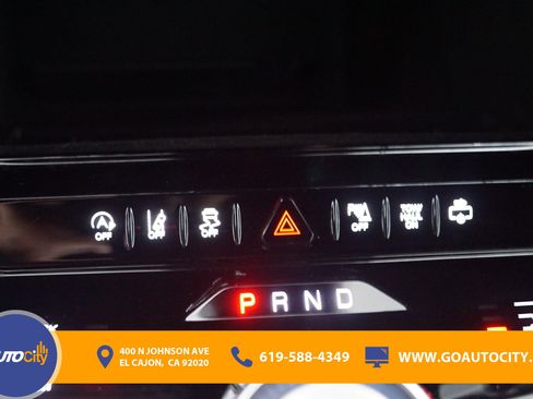 Used 2022 Jeep Wagoneer Series III AWD/4WD image 21