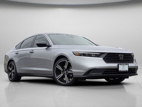 Certified 2023 Honda Accord Sport image 2