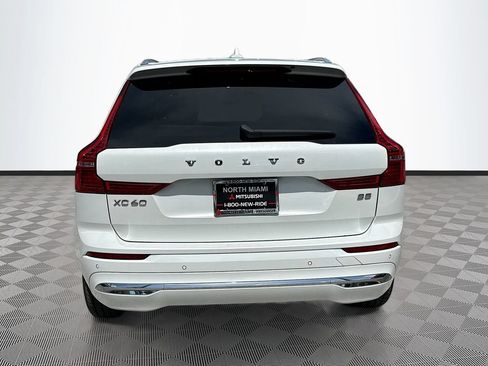 Used 2023 Volvo XC60 B5 Plus FWD image 6