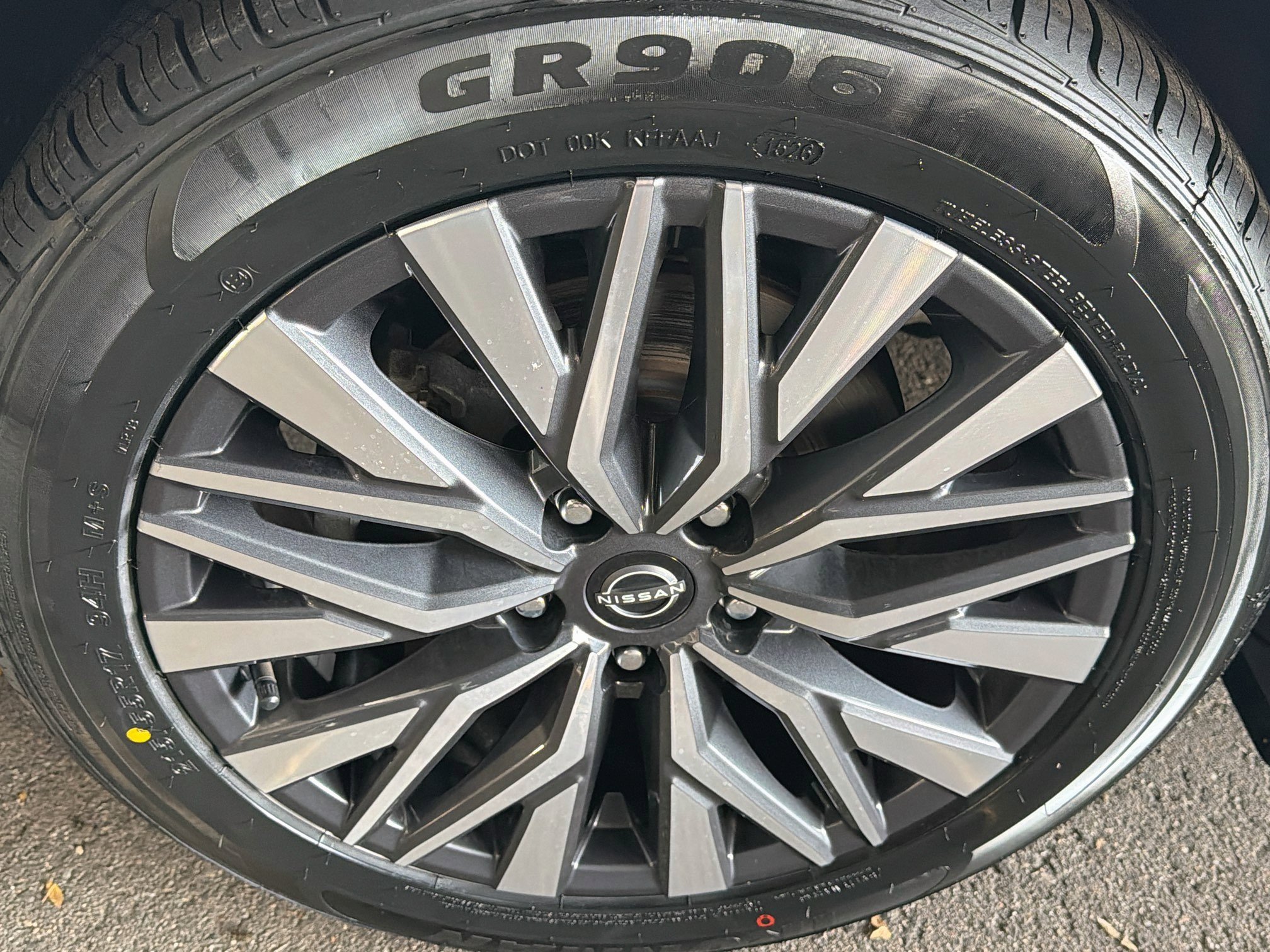 Used 2023 Nissan Altima 2.5 SV FWD image 11