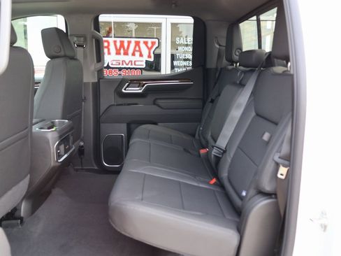New 2026 GMC Sierra 1500 Elevation w/ Elevation Premium Package AWD/4WD image 28