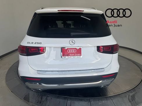 Used 2020 Mercedes-Benz GLB 250 image 37
